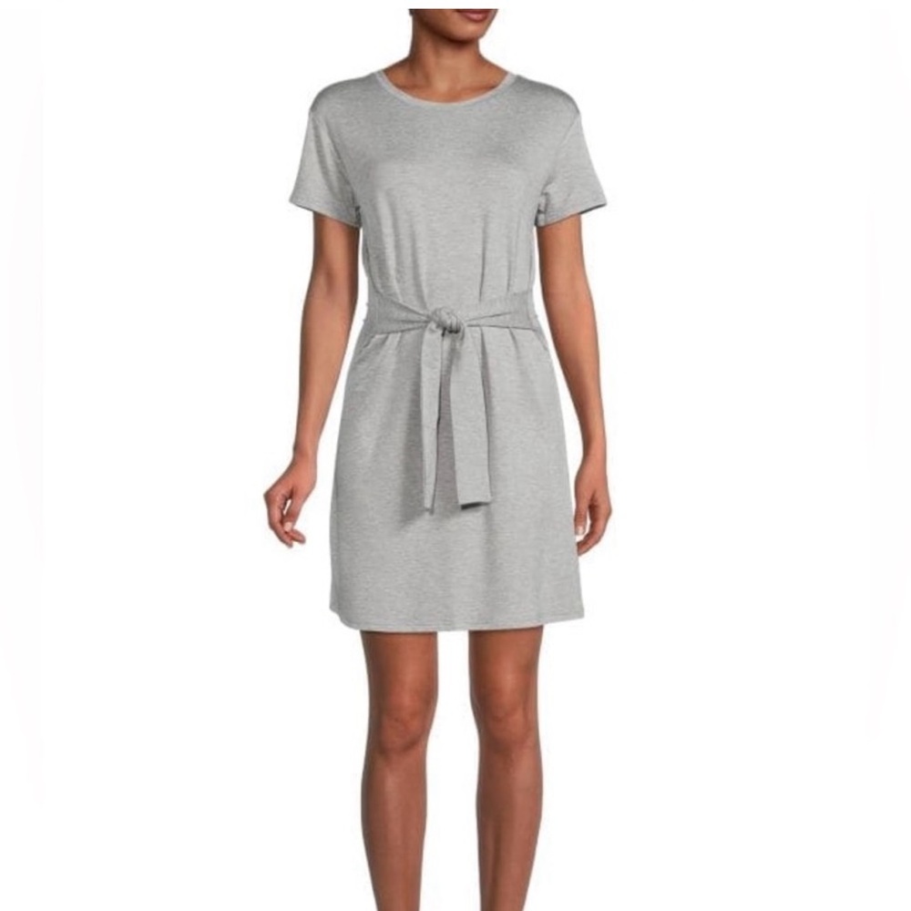 BB Dakota Gray T-Shirt front belt